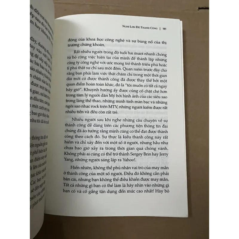 Nghĩ lớn để thành công 1008386