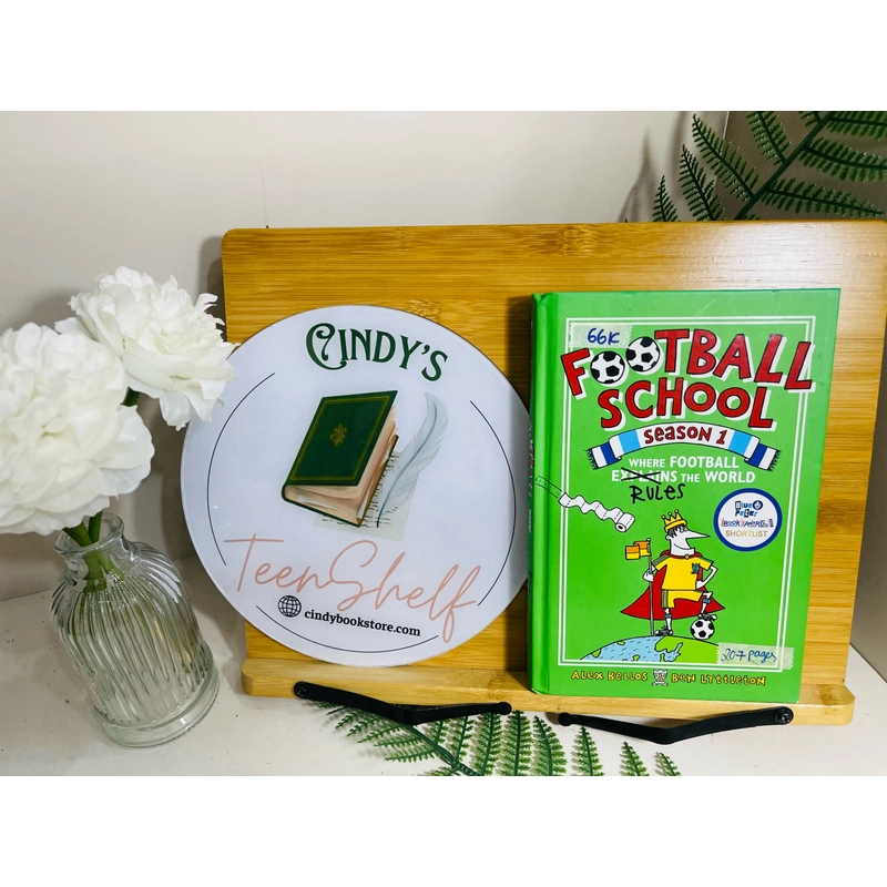 [Sách 2hand từ US] Like new 90% -  Football School Season 1 477963