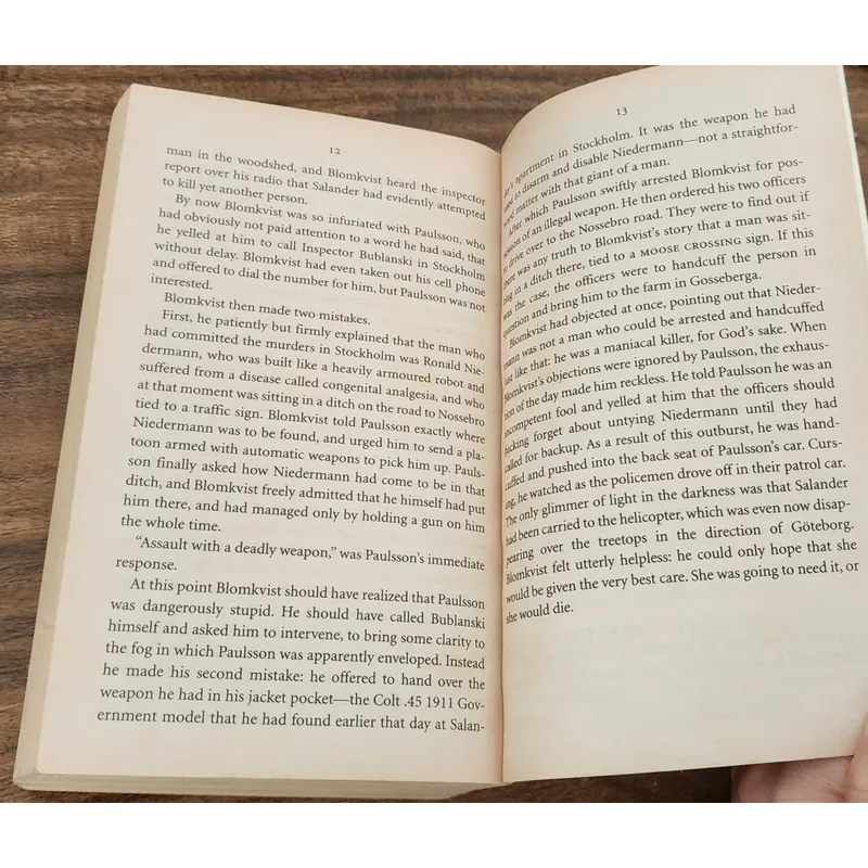 THE GIRL WHO PLAYED WITH FIRE - Stieg Larsson 714191