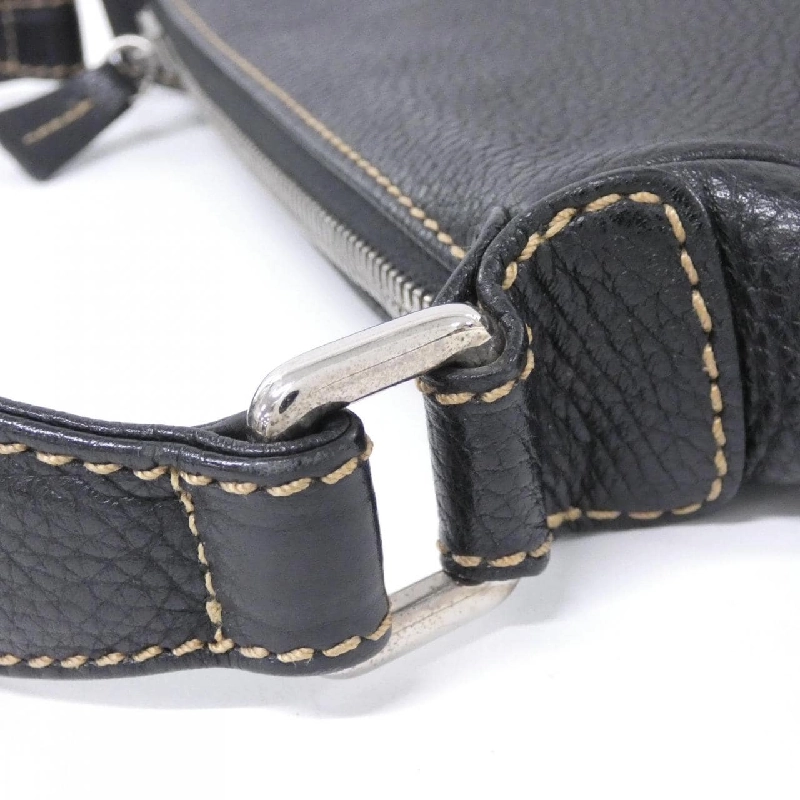 【Vintage】Túi xách chéo Chanel 23053 613094