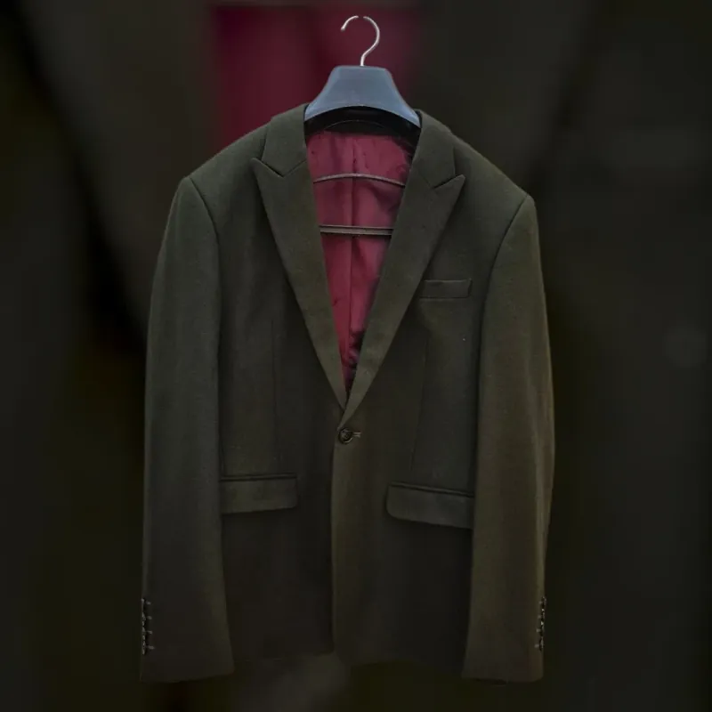 Thanh lý áo vest Adam tuxedo. 1030111