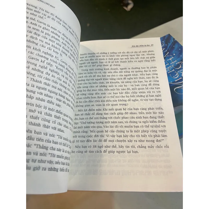 AI CHE LƯNG CHO BẠN: WHO’S GOT YOUR BACK - KEITH FERRAZZI  1008327