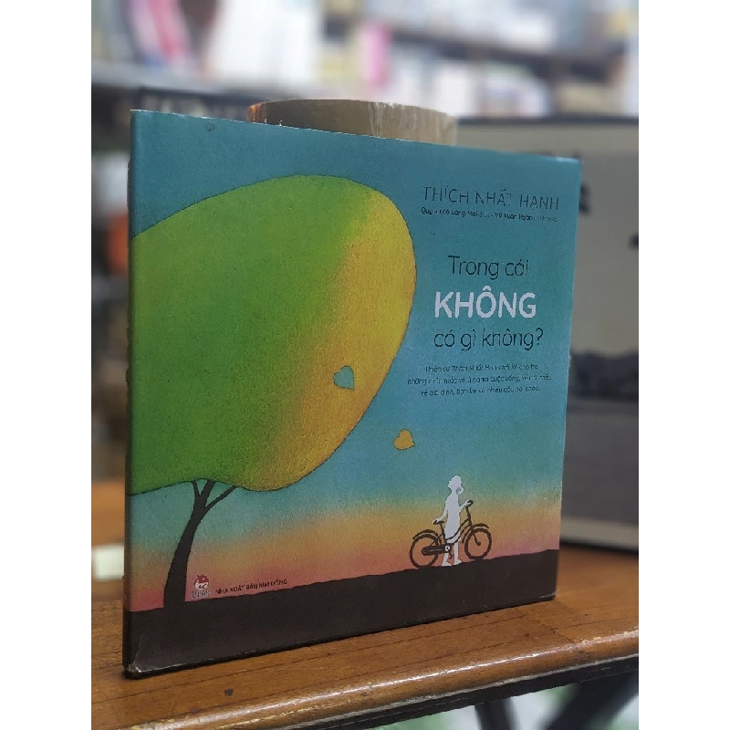 Trong cái không có gì không? - Thích Nhất Hạnh 147123