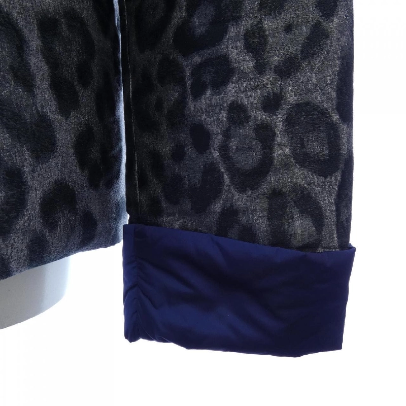 Áo khoác lông vũ MONCLER 638217