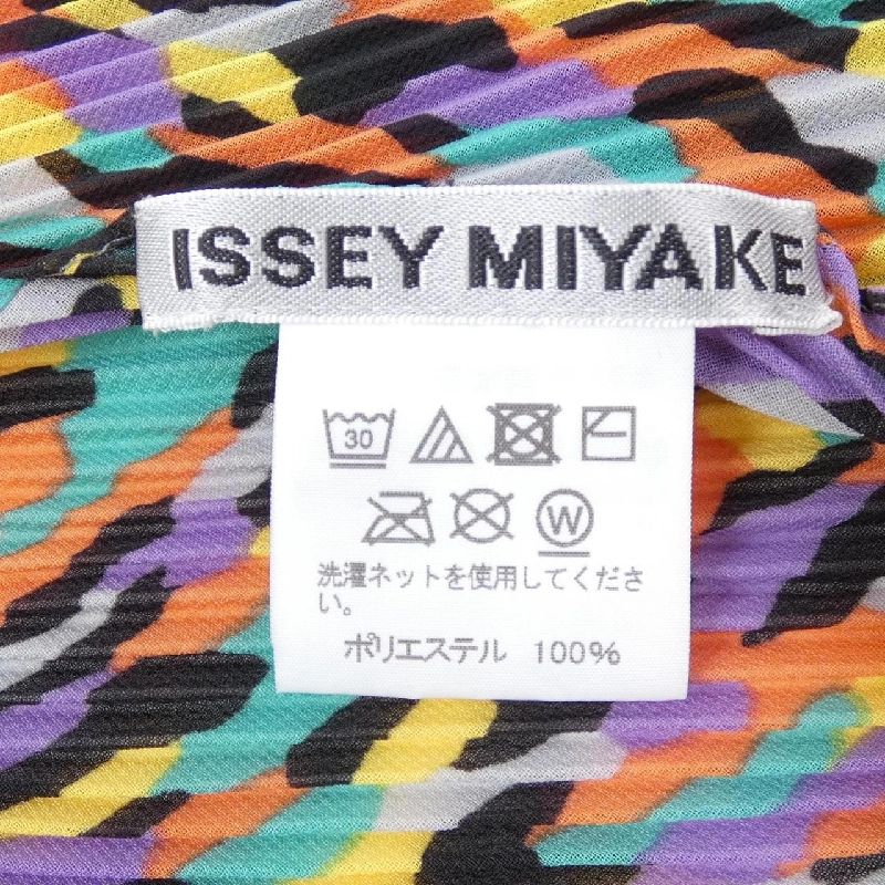 Khăn quàng ISSEY MIYAKE - Hàng hiệu Chính hãng 832710