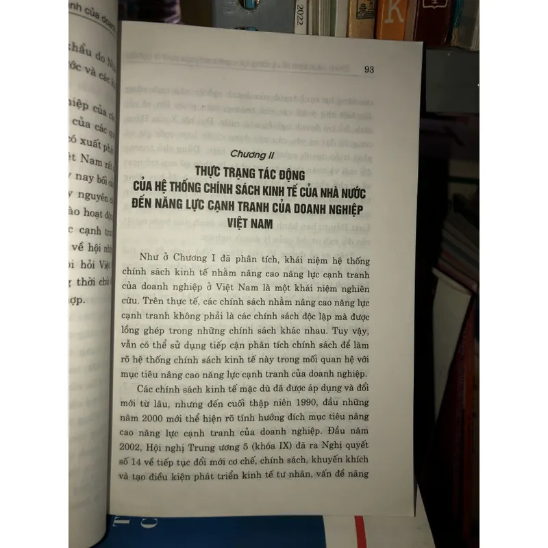 Chính sách kinh tế và năng lực cạnh tranh của doanh nghiệp - TS. Đinh Thị Nga 596135