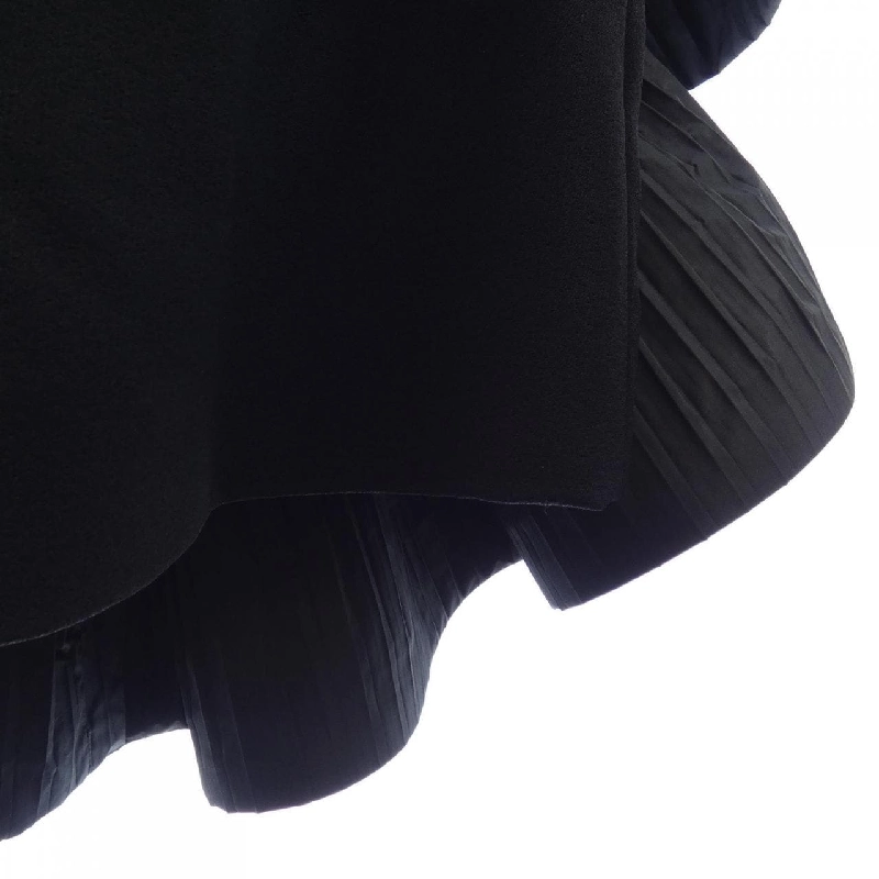 Gucci GUCCI 619478 ZAEUL Váy 649019