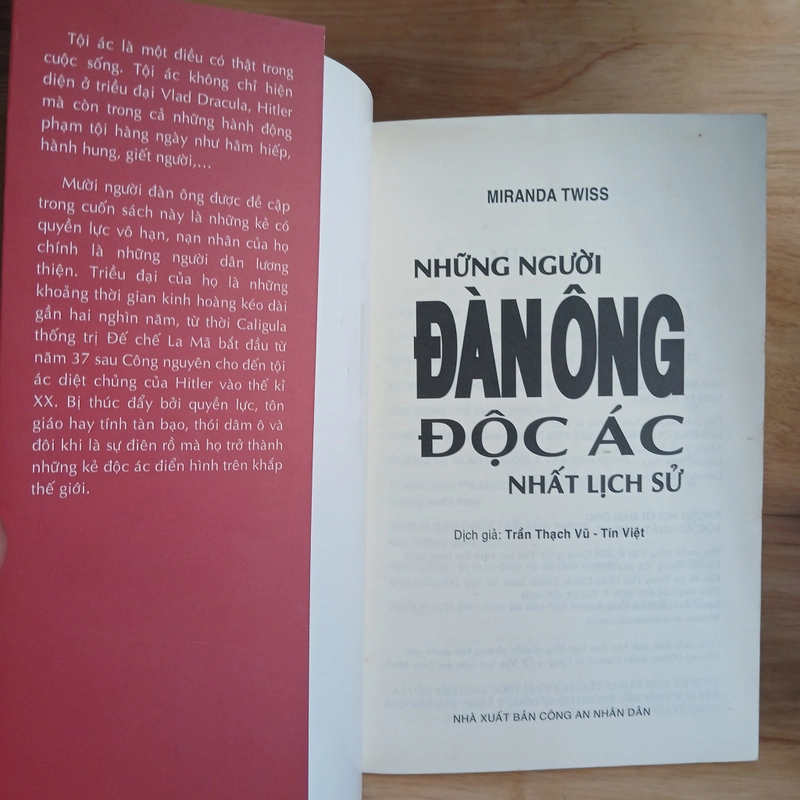 Những Người Đàn Ông Độc Ác Nhất Lịch Sử - Miranda Twiss 443095