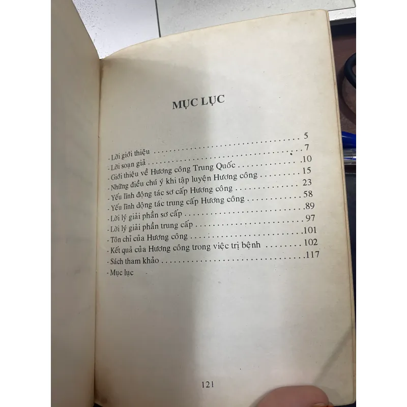 HƯƠNG CÔNG - LỢI HOAN TRANG biên soạn  997521