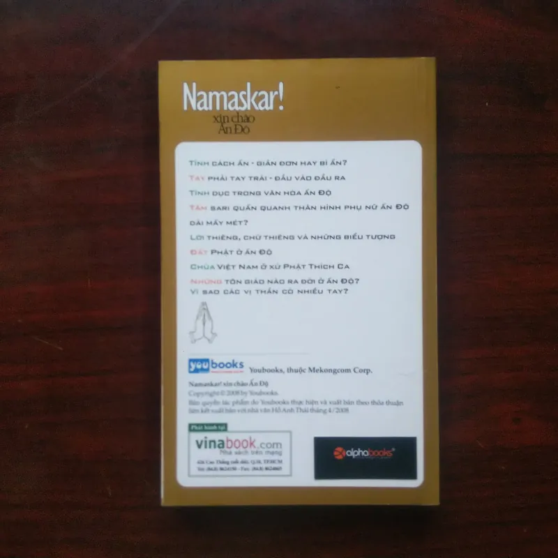 [Sách Văn Hóa] Namaskar! Xin Chào Ấn Độ (Hồ Anh Thái) 994631