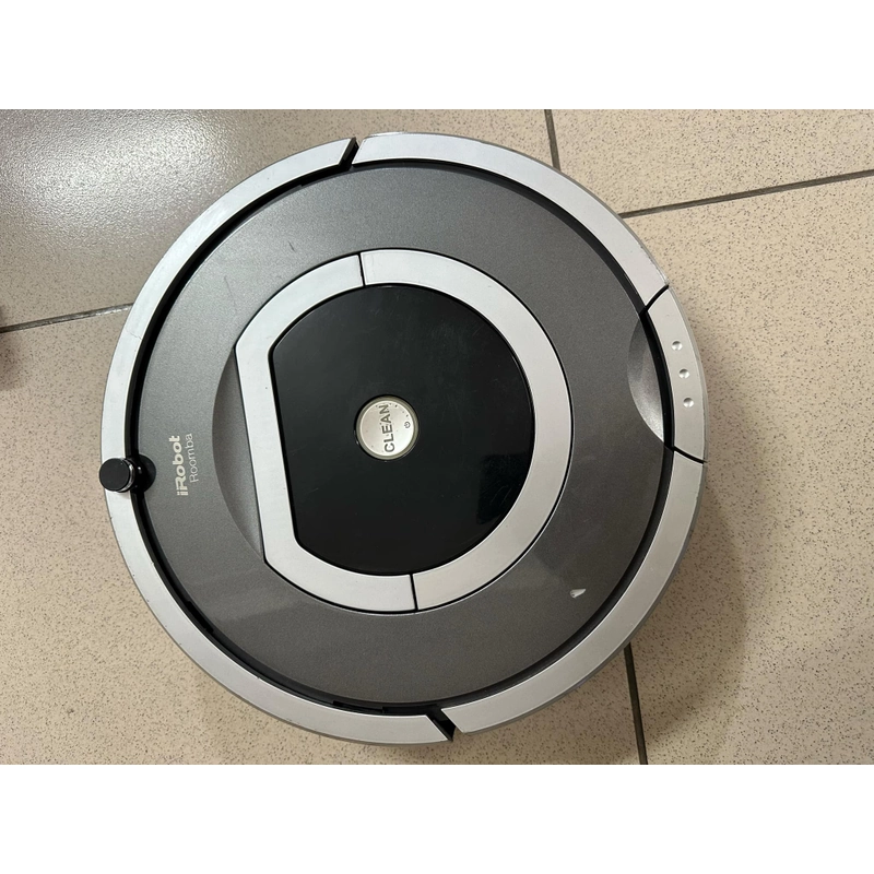 Robot hút bụi iRobot qua sử dụng nhưng dùng tốt, giá rẻ 387109