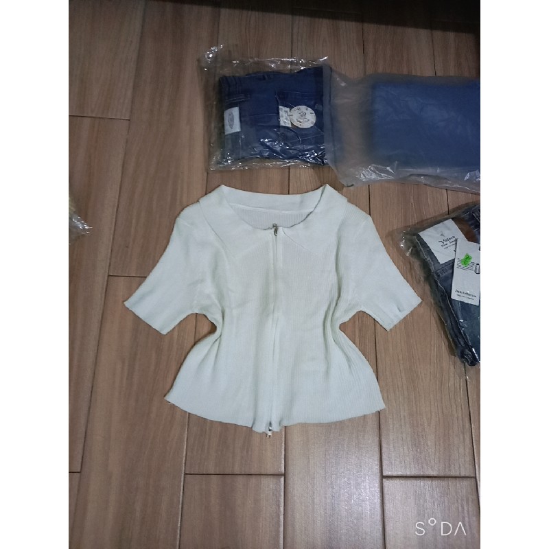 Sét áo croptop quần jean 8967