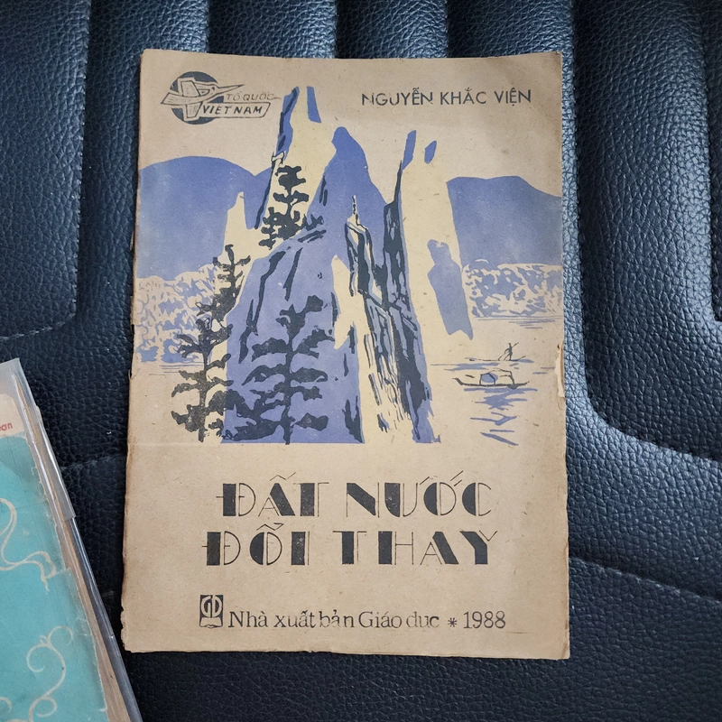 Đất nước đổi thay | Nguyễn Khắc Viện | 1988 492962