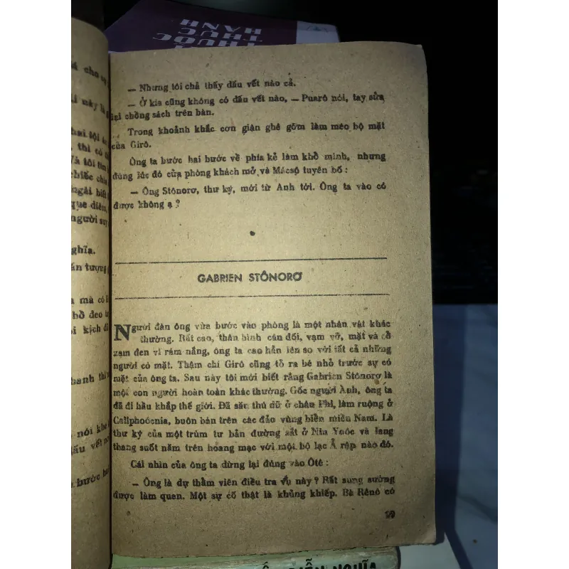 Vụ giết người trên sân gôn - Agata Kristi 1032162