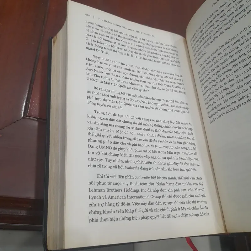 Tun Dr Mahathir Mohamad - HỒI KÝ CHÍNH TRỊ 603535