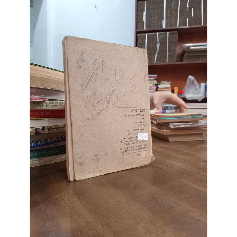 Văn học phổ thông lớp 10 tập 1 502786