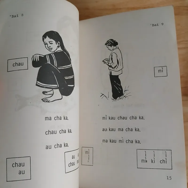 Đọc Tiếng Jeh, Học Vần Tiếng Jeh (ʼDŏk tơtayh Jeh, Au Pơchŏ Hŏk Chù Jeh) Xb 1972 695588