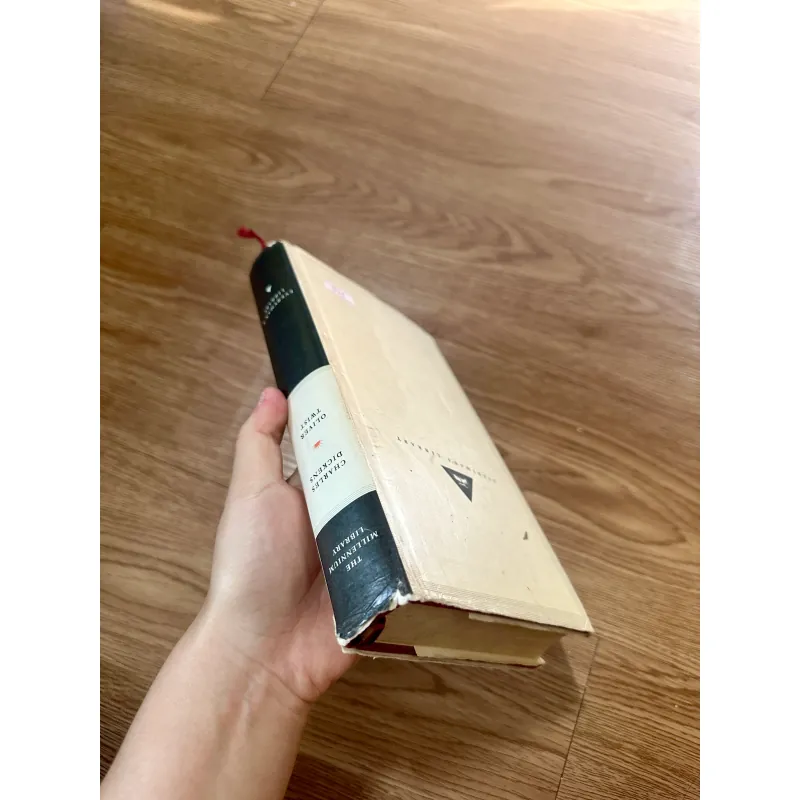 Oliver Twist (Everyman's Library) - Charles Dickens 782755