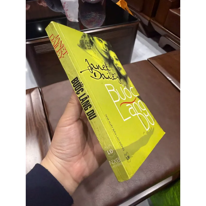 “Bước Lang Du” – Janet Dailey-K2 992658