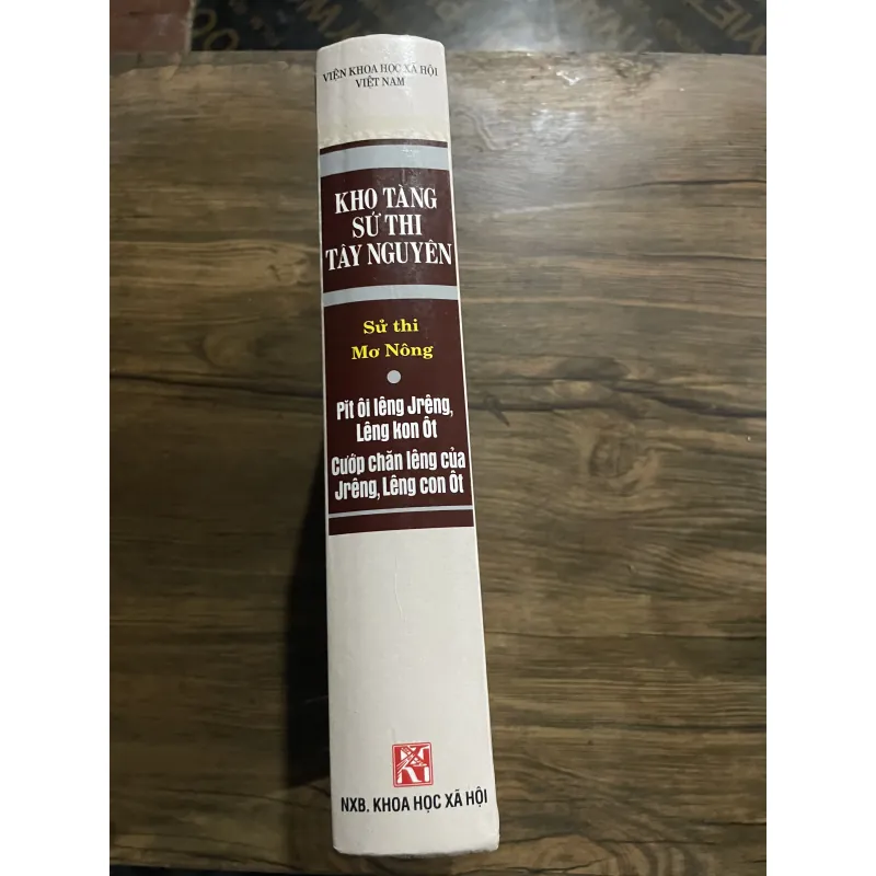 Sử  thi Mơ Nông Pit ôi lêng yrêng, Lêng kon ột Cướp chăn têng của rêng, Lêng con ốt 993214