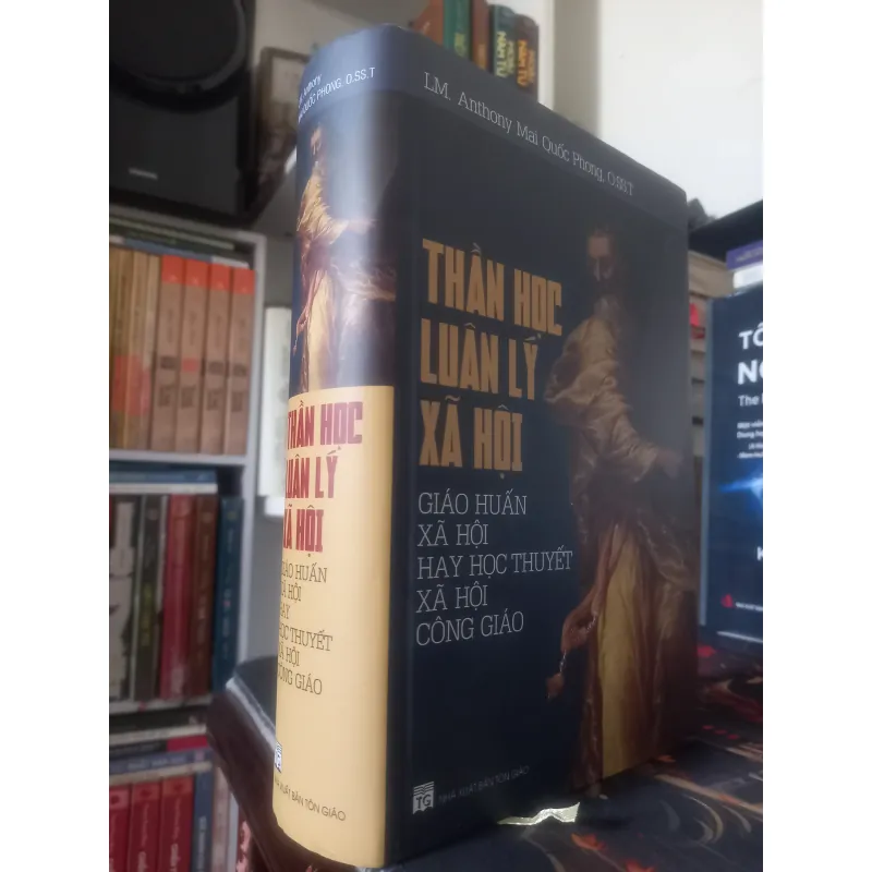 THẦN HỌC LUÂN LÝ XÃ HỘI  931696