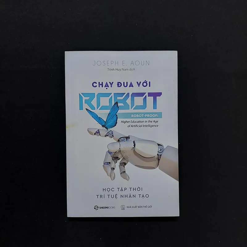 [Sách Cũ] Chạy Đua Với Robot 687945