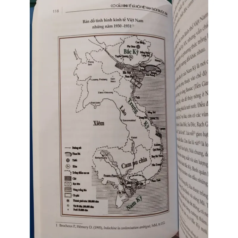 CƠ CẤU KINH TẾ XÃ HỘI VIỆT NAM THỜI THUỘC ĐỊA (1858 - 1945) - NGUYỄN VĂN KHÁNH 990889