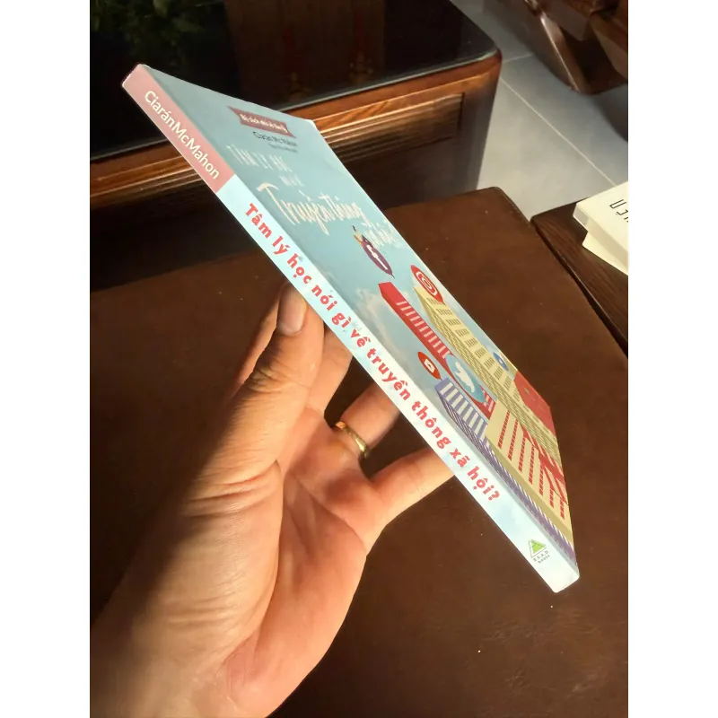 Tâm Lý Học Nói Gì Về Truyền Thông Xã Hội?- K6 1035771