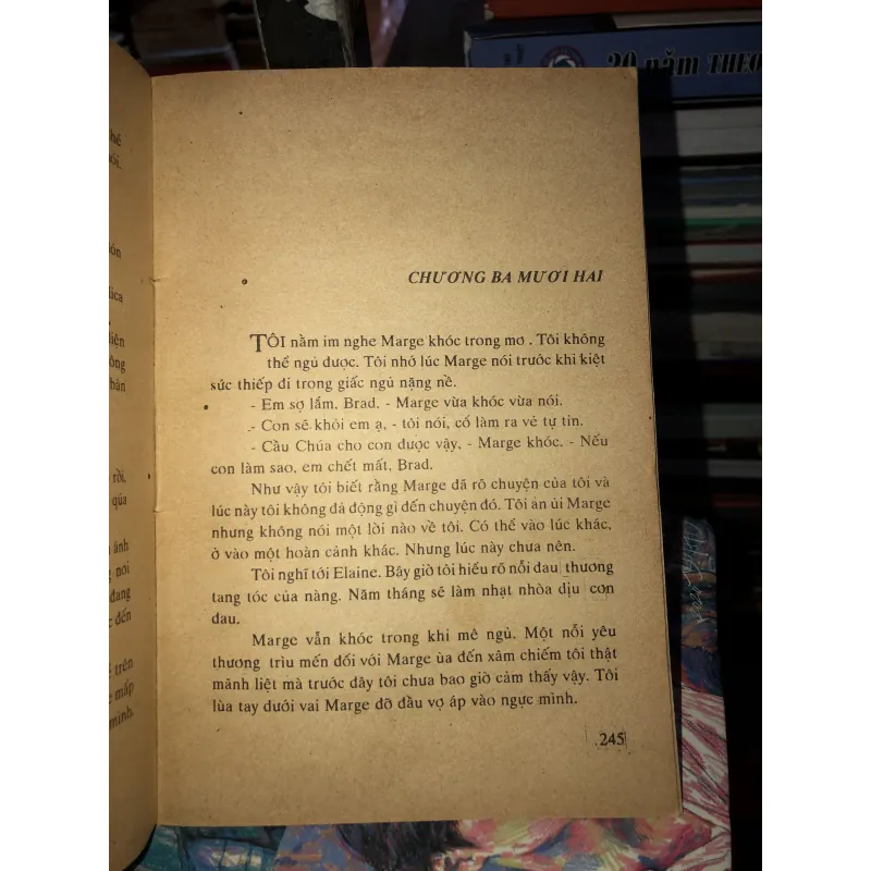 Giây phút lãng quên - Harold Robbins  977185