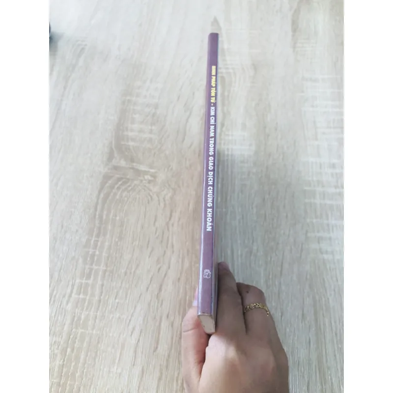 KIM CHỈ NAM TRONG GIAO DỊCH CHỨNG KHOÁN  991258