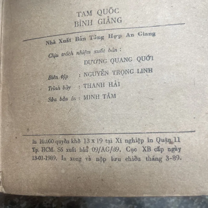 Tam quốc bình giảng Nguyễn Tử Quang xb 1989 722732