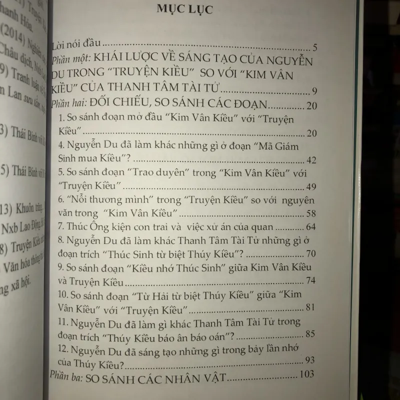 Từ Kim Vân Kiều đến Truyện Kiều so sánh và bình luận - Vũ Nho 1029685