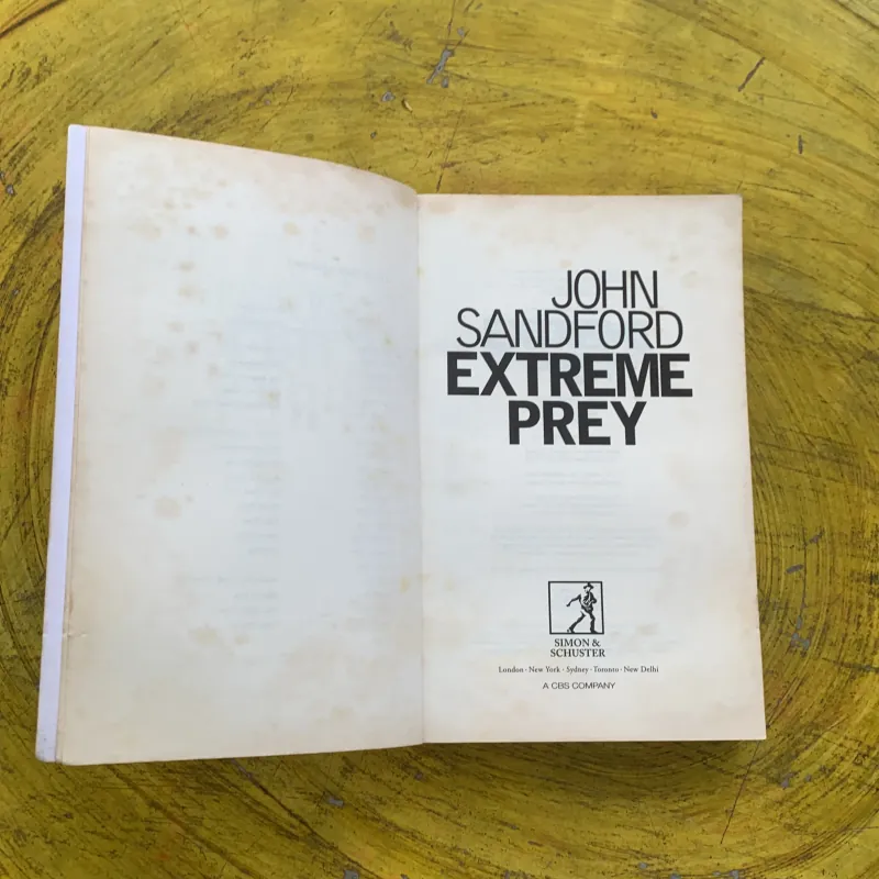 EXTREME PREY- JOHN SANDFORD 790304