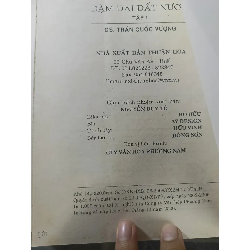 Dăm dài đất nước ( 2 tập) - Trần Quốc Vương 928666