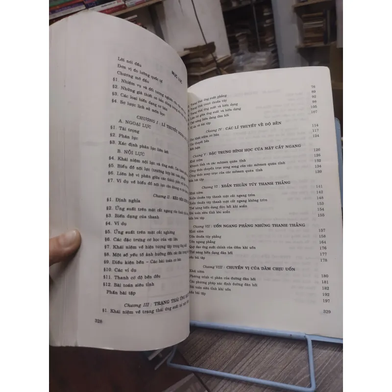 Sách: Sức bền vật liệu - TG: Nguyễn Văn Liên (KT) 740638