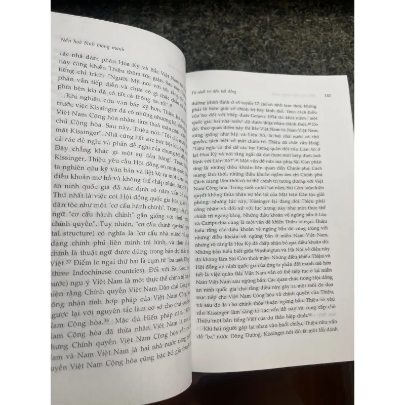 Nền hoà bình mong manh Pierre Asselin 787294