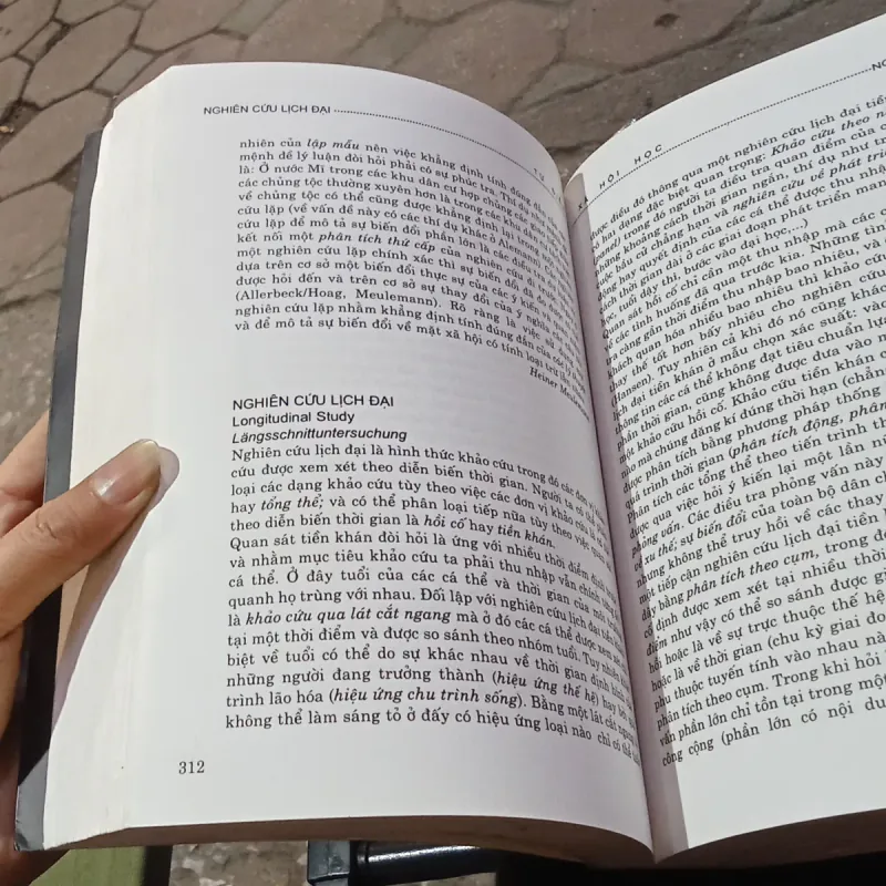 Từ Điển Xã Hội Học - G. Endruweit và G. Trommsdorff 937601