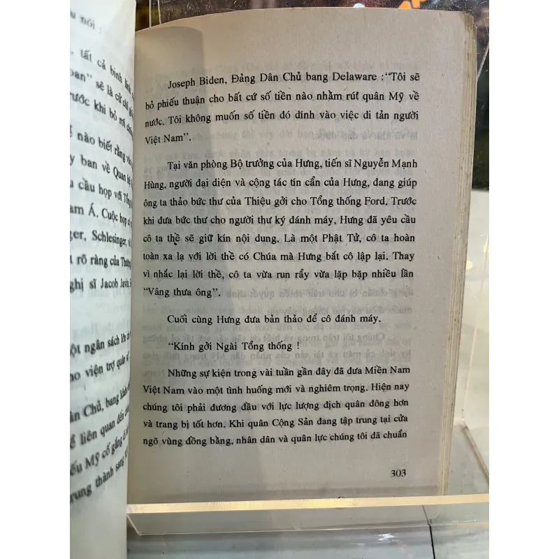 TỪ TOÀ BẠCH ỐC ĐẾN DINH ĐỘC LẬP - NGUYỄN TIẾN HƯNG 763078