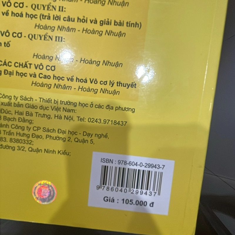 Sách Hoá học vô cơ cơ bản tập 2 Hoàng Nhâm còn mới chưa sử dụng 238693