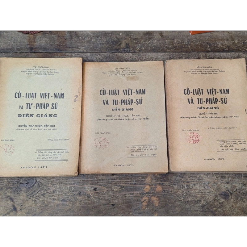 Cổ luật việt nam và tư pháp sử diễn giảng - Vũ Văn Mẫu 121365