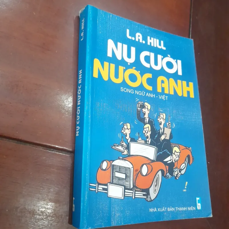 L.A. Hill - NỤ CƯỜI NƯỚC ANH 568855
