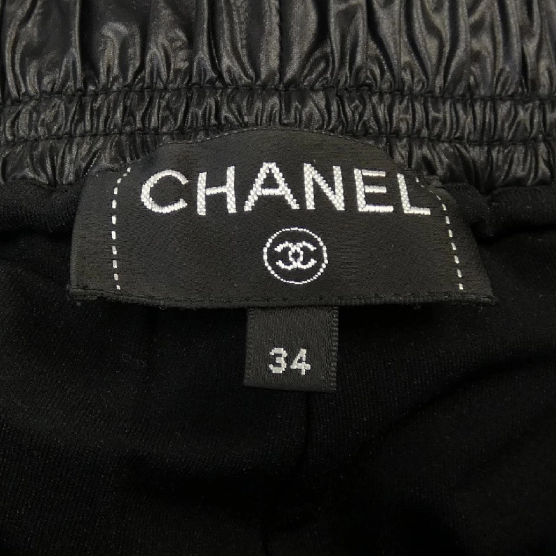 Chanel CHANEL P60995V46447 Váy 647490