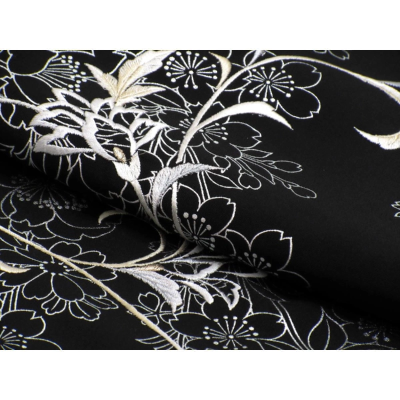 Áo kimono thăm viếng có thêu bạc - Hàng hiệu Authentic 877784