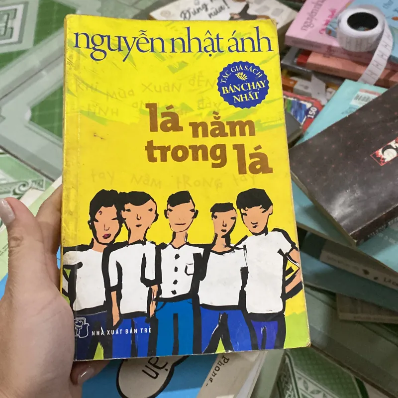Lá nằm trong lá Nguyễn Nhật Ánh  781376