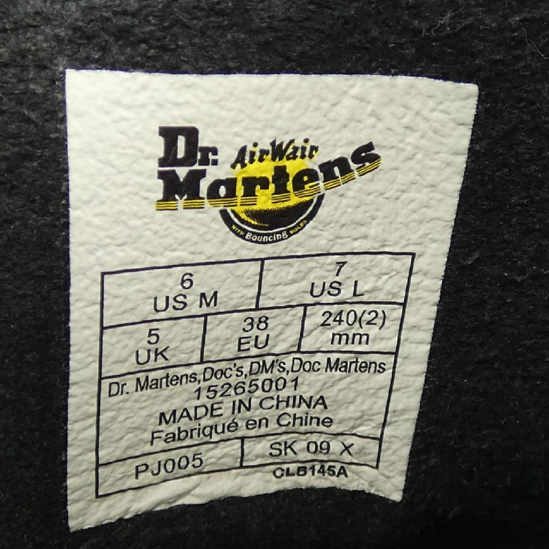 Giày bốt DR.MARTENS - Hàng hiệu Authentic 828558