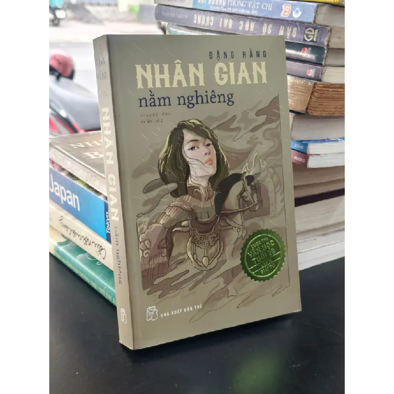 Nhân gian nằm nghiêng - Đặng Hằng 697899