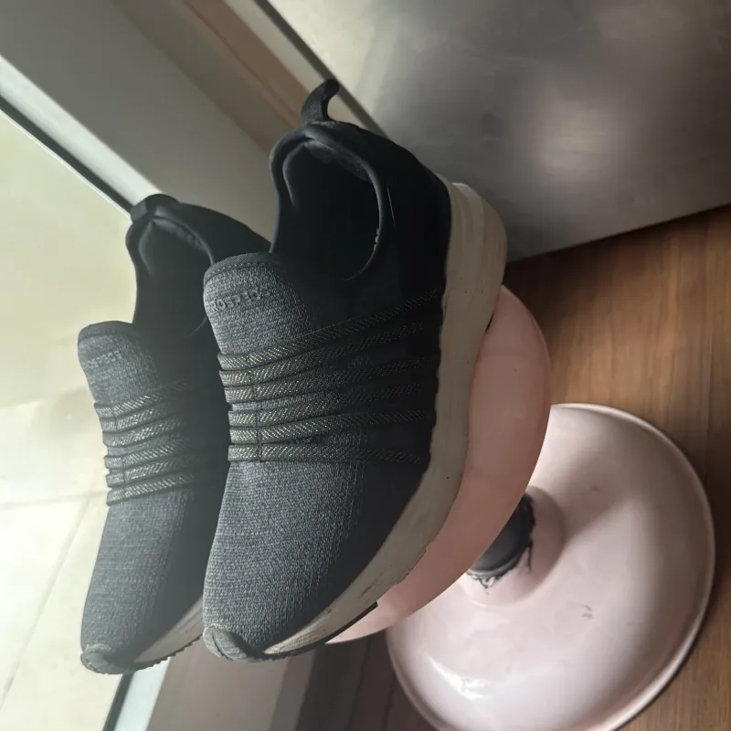 Giầy nữ prospec, size 35 nhỏ. 752421