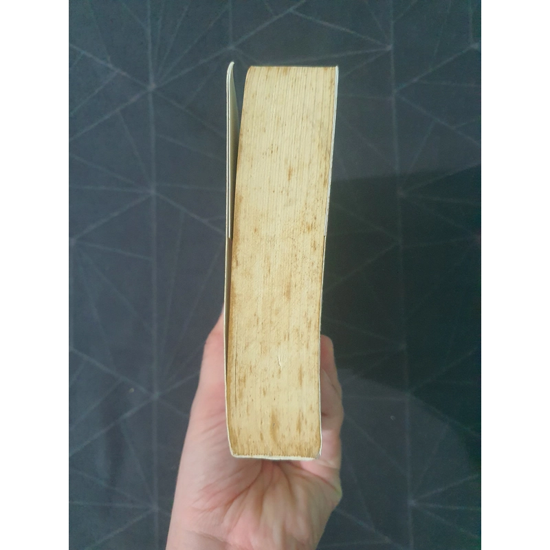 "Tình yêu cũ thức tỉnh" - Huyền Mặc 475592