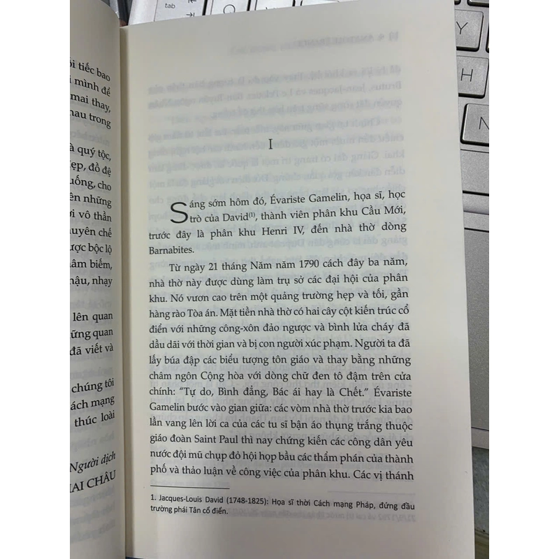 CÁC HUNG THẦN LÊN CƠN KHÁT - ANATOLE FRANCE 526353