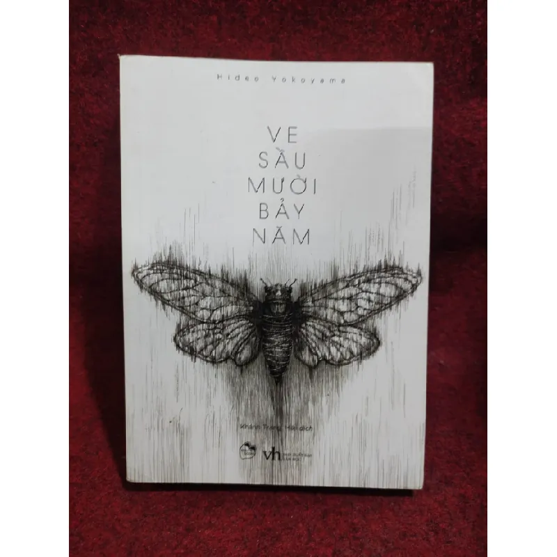 [Sách Cũ SCGR] Ve sầu mười bảy năm mới 90% 676024